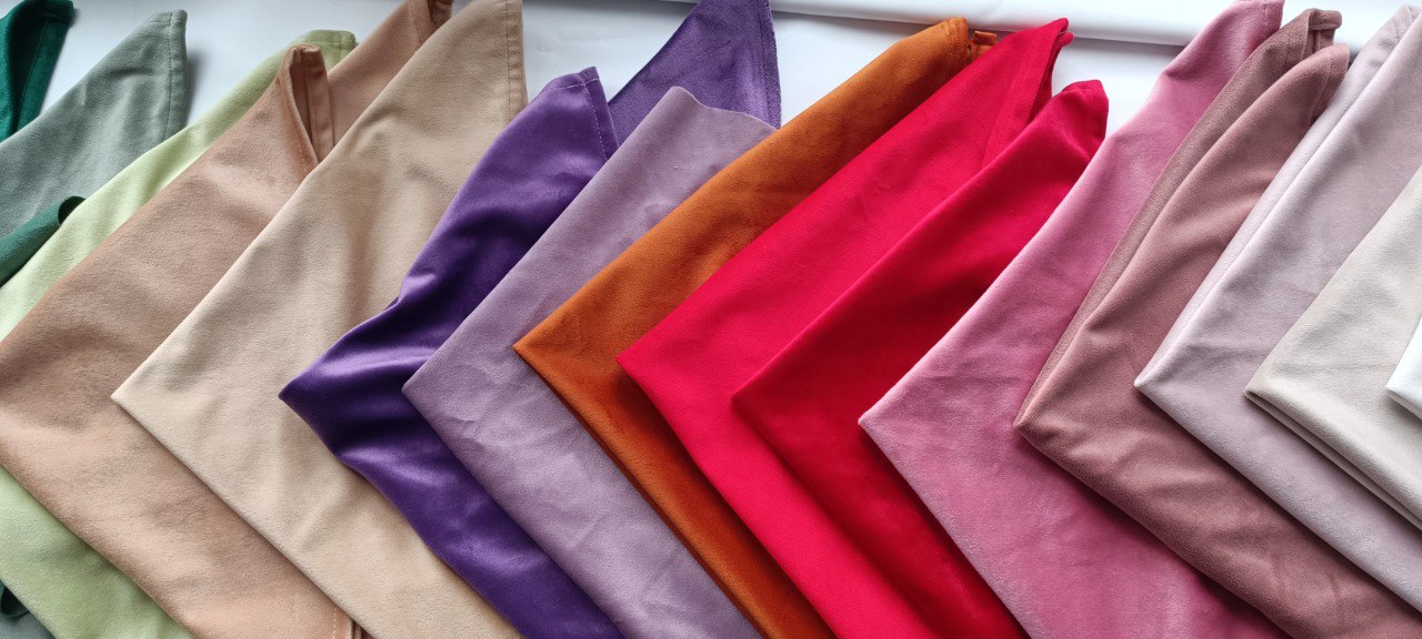 Салфетка велюр, красная Passion expression (малиново красная)