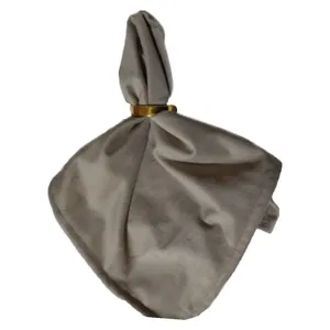 Салфетка велюр, серо-бежевая - изображение 2