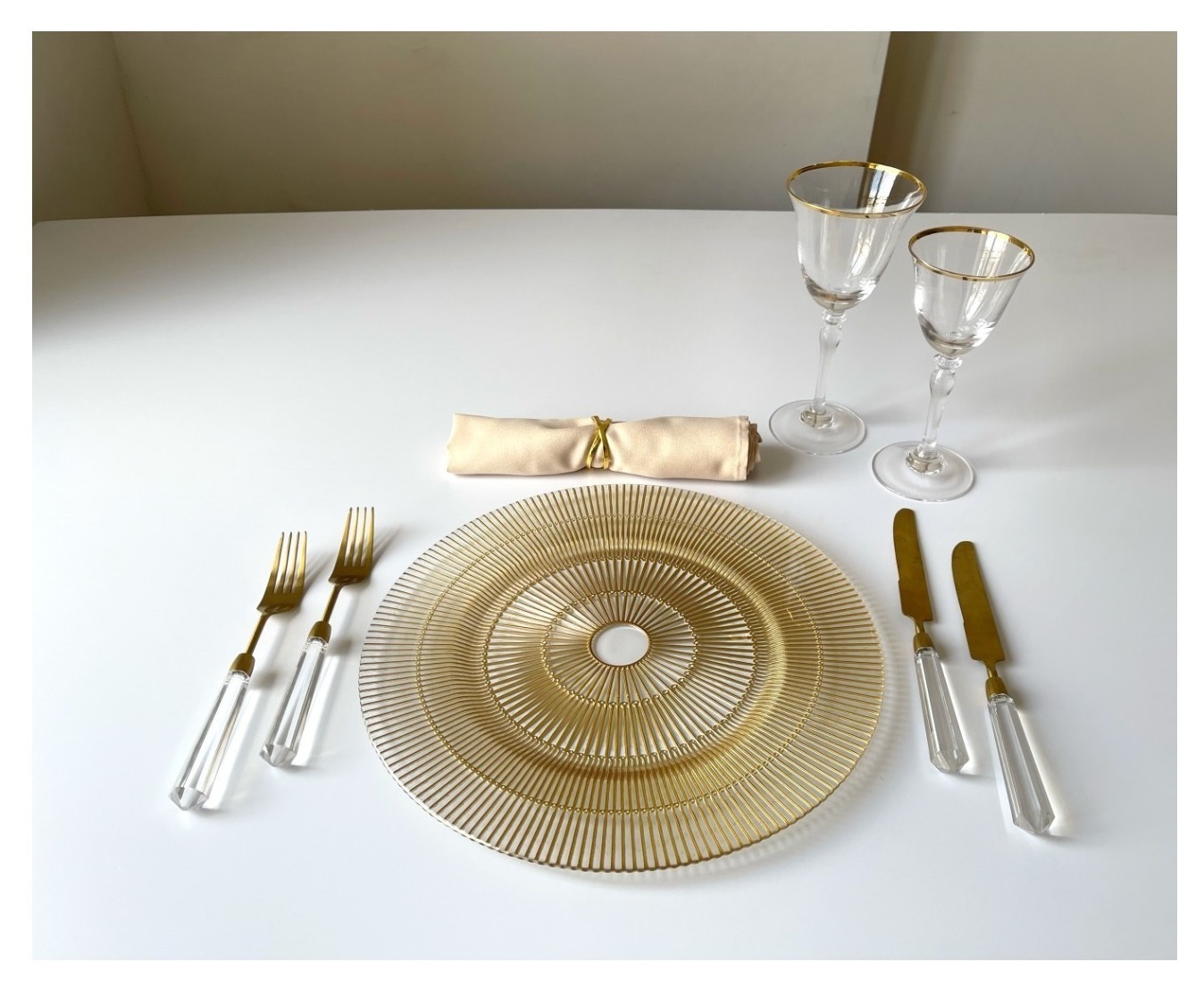 Сет бокалов «Chloe» с золотой каймой