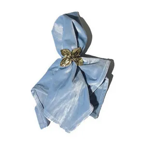 Салфетка голубая, бархат - изображение 1