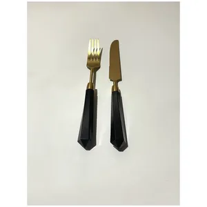 Столовые приборы Prism черно-золотые, сет 4 предмета - изображение 2