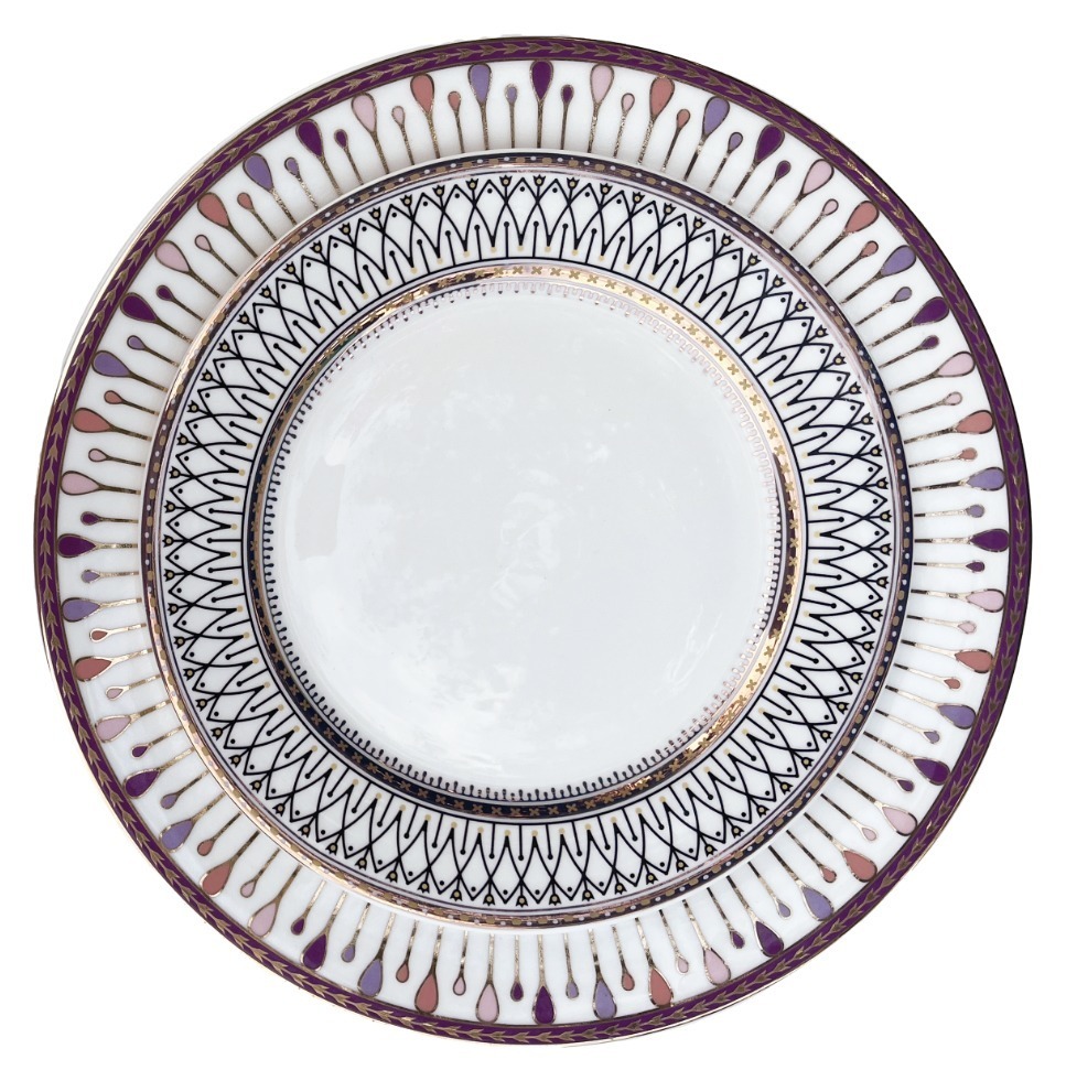 Сет тарелок Pattern Pink M и Pattern Black S