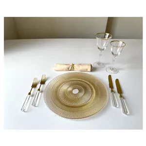 Сет бокалов «Chloe» с золотой каймой - изображение 2