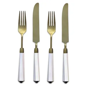 Столовые приборы Prism бело-золотые, сет 4 предмета