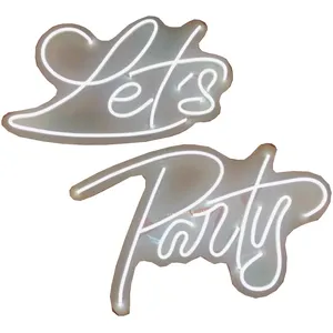 Неоновая надпись "Let's Party"
